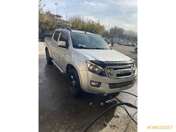 Galeriden Isuzu D-Max 2.5 4x4 LTD 2016 Model Adana