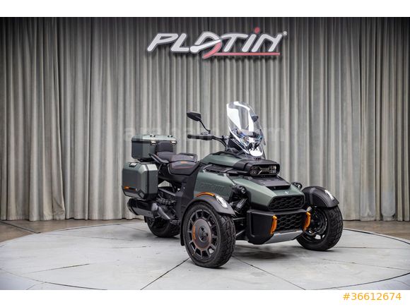2025 CAN-AM CANYON REDROCK
