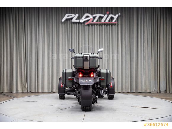 2025 CAN-AM CANYON REDROCK