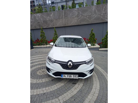 Sahibinden Renault Megane 1.3 TCe Joy Comfort 2022 Model
