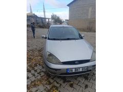 Sahibinden Ford Focus 1.6 Ghia 2005 Model