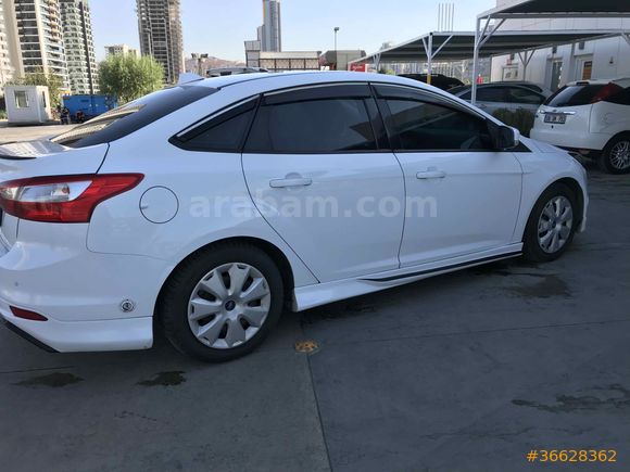 Sahibinden Ford Focus 1.6 Ti-VCT Trend 2012 Model Ankara  Beyaz