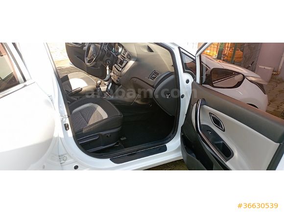 Sahibinden Kia Ceed 1.6 CRDi Concept 2012 Model