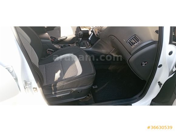 Sahibinden Kia Ceed 1.6 CRDi Concept 2012 Model