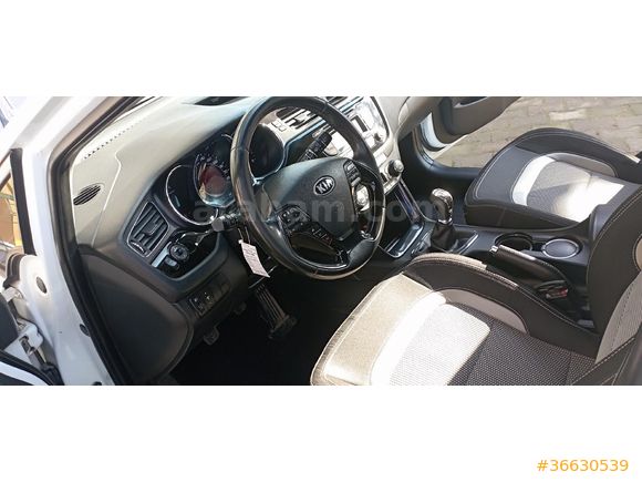 Sahibinden Kia Ceed 1.6 CRDi Concept 2012 Model