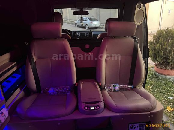 Sahibinden Volkswagen Caravelle 2.0 TDI SCR BMT Comfortline 2016 Model Ankara 107.000 km Siyah