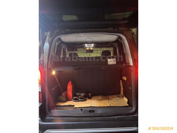 Sahibinden Peugeot Rifter 1.5 BlueHDI GT 2025 Model İstanbul