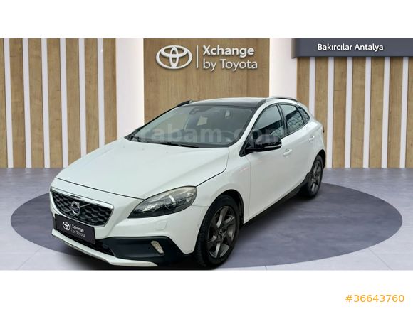 TOYOTA BAKIRCILAR'DAN 2015 VOLVO V40 CROSS COUNTRY 80000 KM