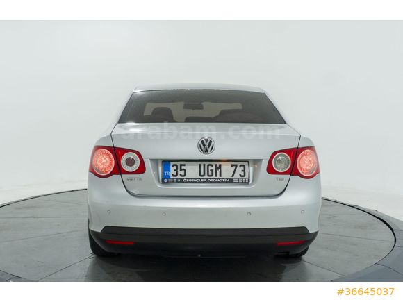 Sahibinden Volkswagen Jetta 1.4 TSi Comfortline 2009 Model  185.000 km Gri (Gümüş)