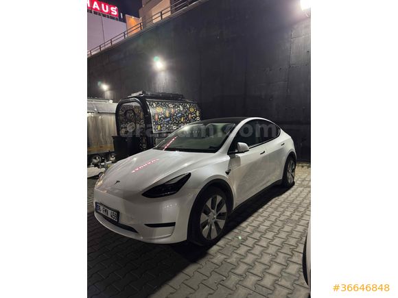 Sahibinden Tesla Model Y Standart Range 2024 Model 