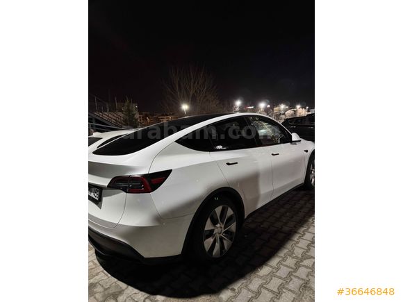 Sahibinden Tesla Model Y Standart Range 2024 Model 