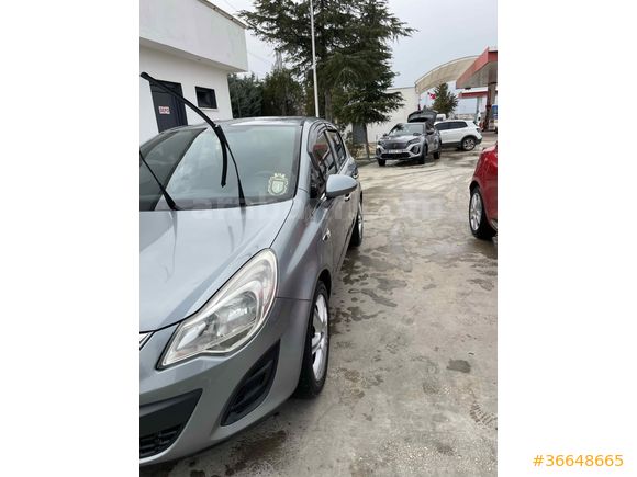 Sahibinden Opel Corsa 1.2 Twinport Essentia 2012 Model 