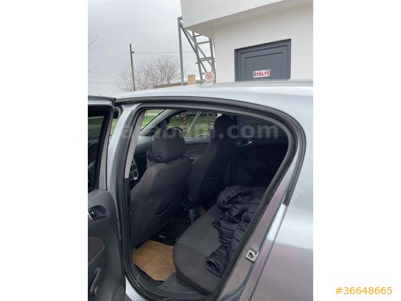Sahibinden Opel Corsa 1.2 Twinport Essentia 2012 Model 