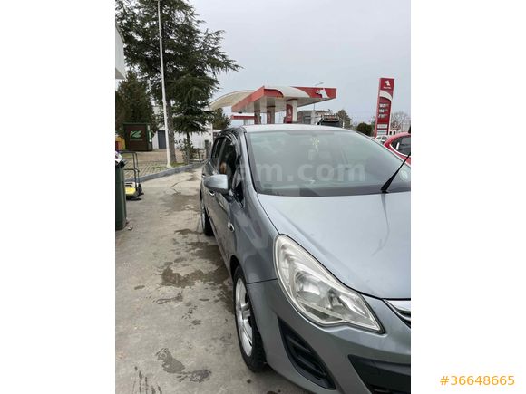 Sahibinden Opel Corsa 1.2 Twinport Essentia 2012 Model 
