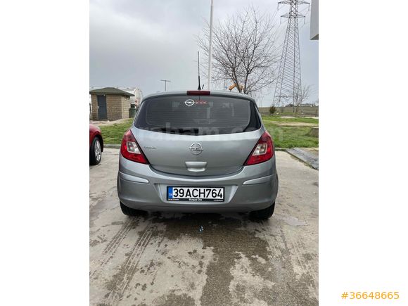 Sahibinden Opel Corsa 1.2 Twinport Essentia 2012 Model 