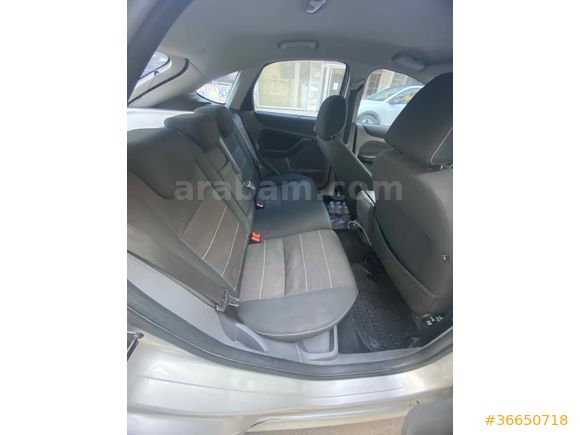 Sahibinden Titanium 2011 Model 
