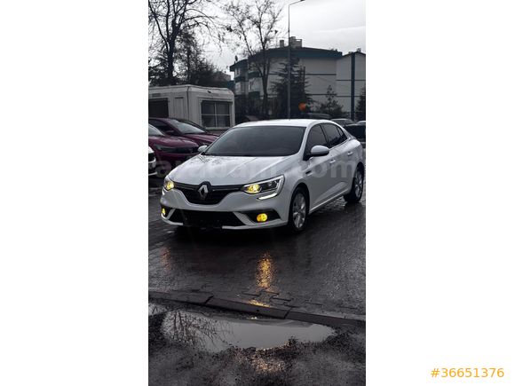 Sahibinden Renault Megane 1.3 TCe Joy 2020 Model