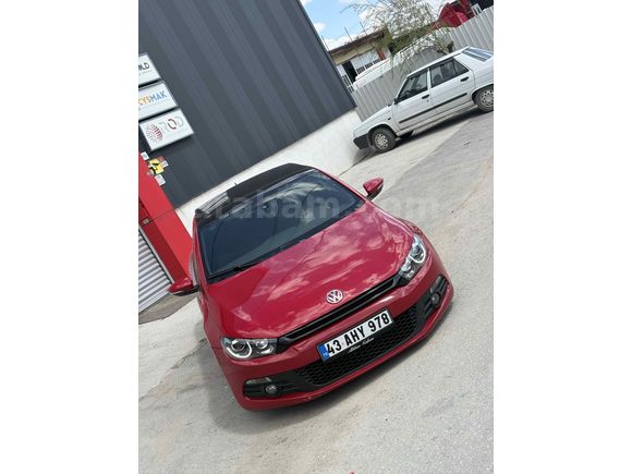 2013 SCIROCCO KIRMIZI CAM TAVAN 
