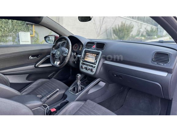 2013 SCIROCCO KIRMIZI CAM TAVAN 
