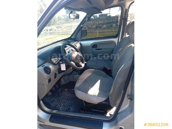 Sahibinden Renault Kangoo Multix 1.5 dCi Authentique 2005 Model