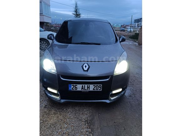 Sahibinden Renault Scenic 1.5 dCi Privilege 2013 Model