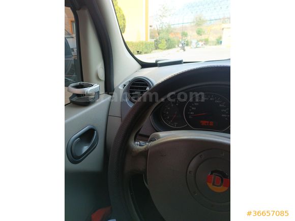Sahibinden Renault Kangoo Multix 1.5 dCi Expression 2009 Model  267.000 km Siyah