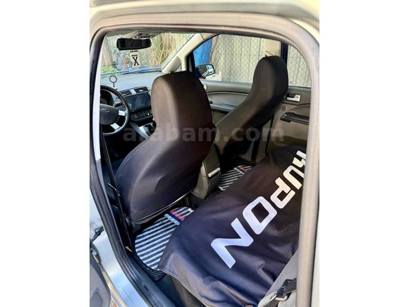 Sahibinden Ford C-Max 1.6 TDCi Ghia 2005 (sıfır motor yapıldı ) Model 
