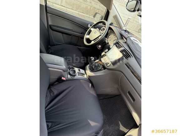 Sahibinden Ford C-Max 1.6 TDCi Ghia 2005 (sıfır motor yapıldı ) Model 