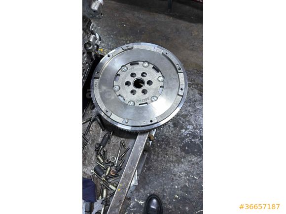 Sahibinden Ford C-Max 1.6 TDCi Ghia 2005 (sıfır motor yapıldı ) Model 