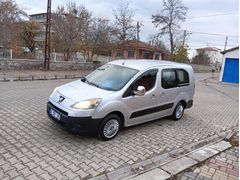 ACİL SATILIK Peugeot Partner 1.6 HDI Adventure 2011 Model