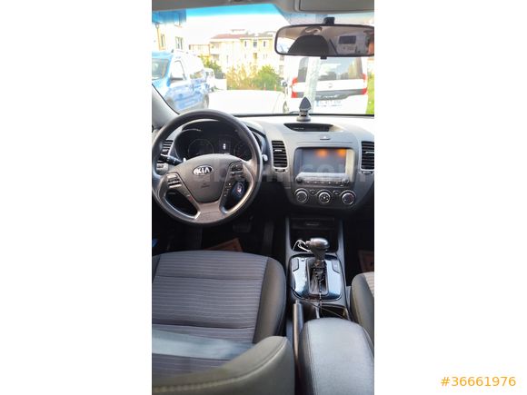 Temiz Kia Cerato Sunrooflu l