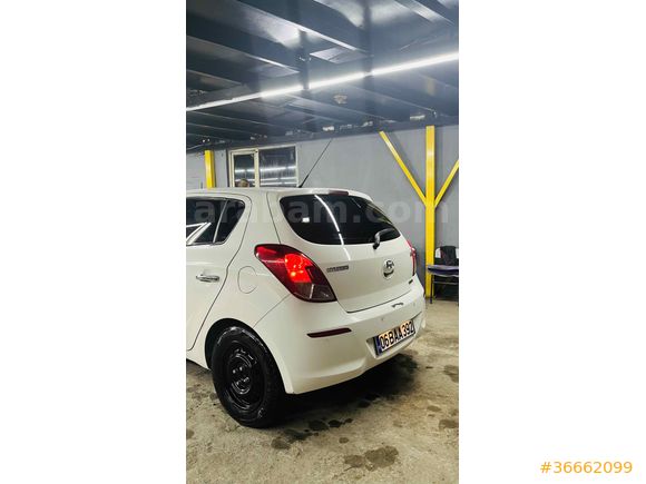 2012 model 1.4 dizel 190.000 km de aktif kullanmaktayım