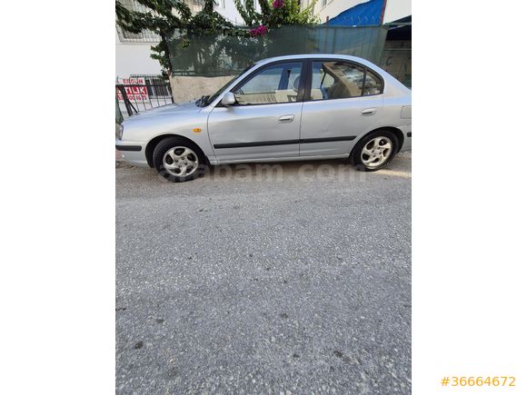 Sahibinden Hyundai Elantra 1.6 MPI Elite 2004 Model  187.000 km Gri (metalik)