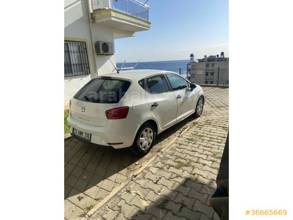 Hatasız boyasız  Seat Ibiza 1.4 2015 Model 