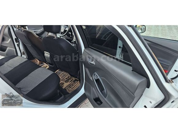 SEVİNÇOĞLU OTOMOTİVDEN 2017 MODEL FORDFOCUS TREND X