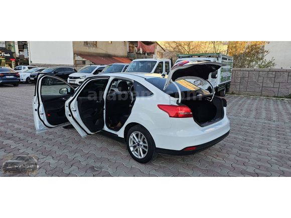 SEVİNÇOĞLU OTOMOTİVDEN 2017 MODEL FORDFOCUS TREND X