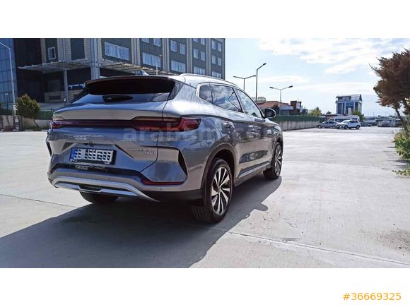 Sahibinden BYD Seal U dmı 2024 Model (4x2 araç 4x4değil) 