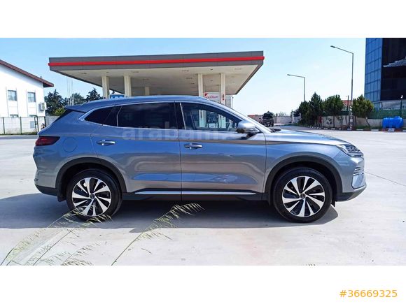 Sahibinden BYD Seal U dmı 2024 Model (4x2 araç 4x4değil) 