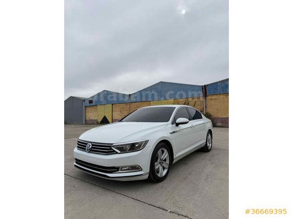 Sahibinden Volkswagen Passat 1.6 TDi BlueMotion Comfortline 2016 Model  230.000 km Beyaz