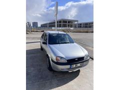 Sahibinden Ford Fiesta 1.25 Flair 2000 Model 