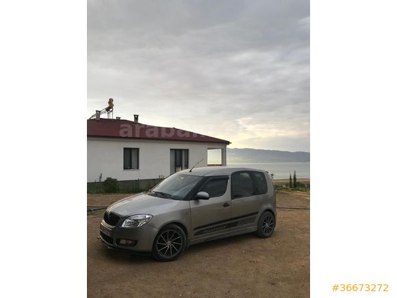 Sahibinden Skoda Roomster 1.4 2009 Model