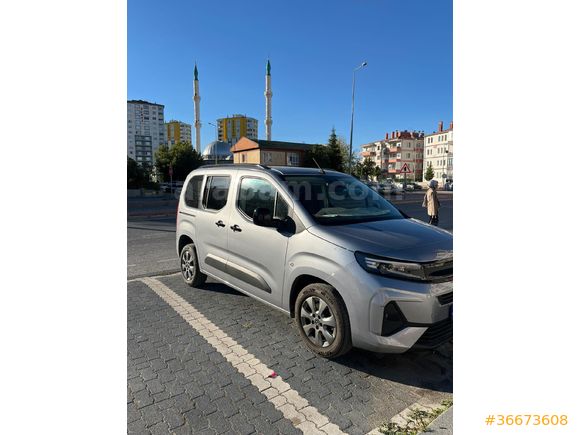 Sahibinden Opel Combo 1.5 CDTI Edition 2025 Model