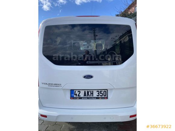 Sağlık personelinden Ford Tourneo Connect 1.5 TDCI Titanium 2016 Model Konya 156000 km Beyaz