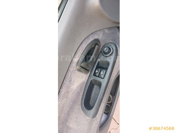 Sahibinden Renault Clio 1.6 RXT 2000 Model