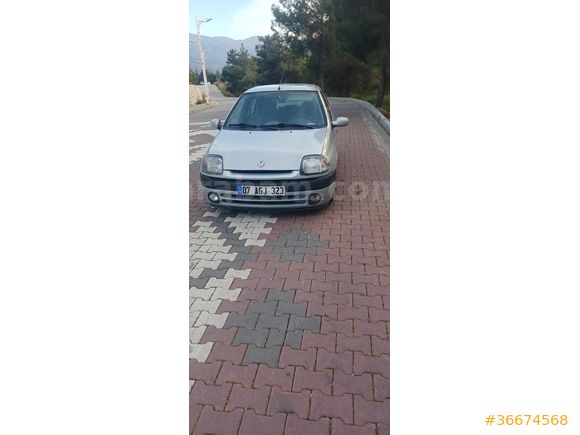 Sahibinden Renault Clio 1.6 RXT 2000 Model