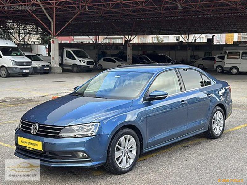 GALERİDEN VOLKSWAGEN JETTA 1.2 TSİ COMFORTLİNE 2014 MODEL BURDUR 221.000 KM MAVİ