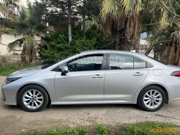 Sahibinden Toyota Corolla 1.5 Dream 2021 Model