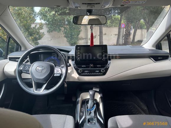 Sahibinden Toyota Corolla 1.5 Dream 2021 Model