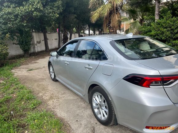 Sahibinden Toyota Corolla 1.5 Dream 2021 Model