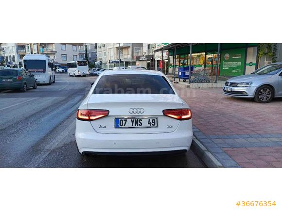 Galeriden Audi A4 Sedan 2.0 TDI 2012 Model  Beyaz
